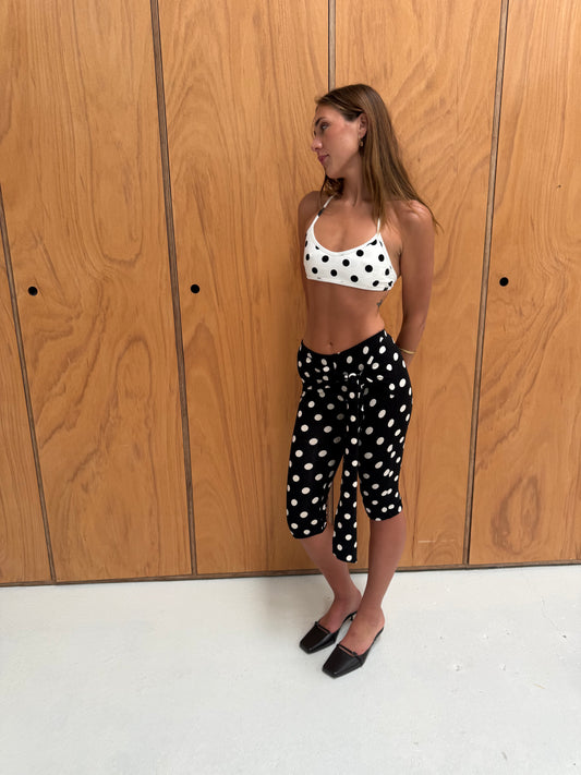 the lola capris black polka dot